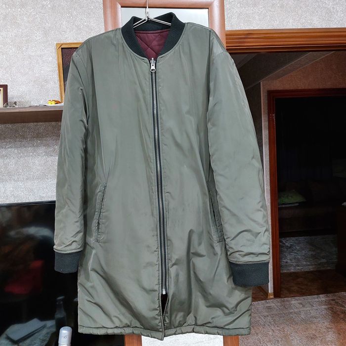 Продаю пуховик.размер 50-52