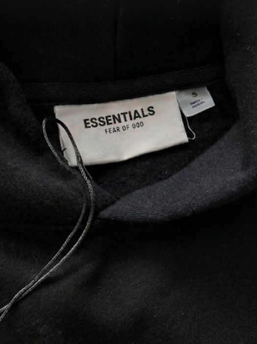 Essentials fear of god суичър
