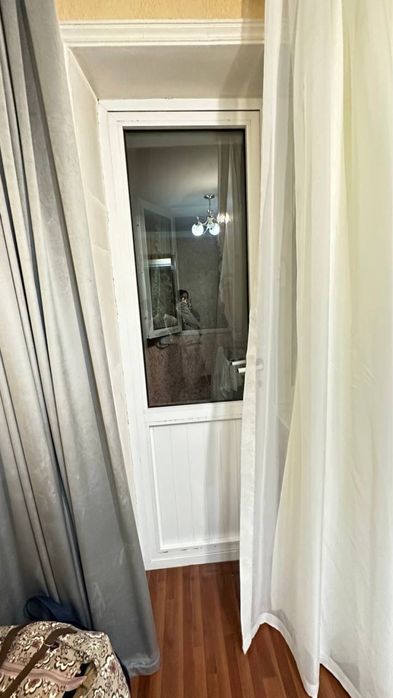 Новомосковский 2х-комнатная /2/5 с ремонтом ориентир кафе вечер