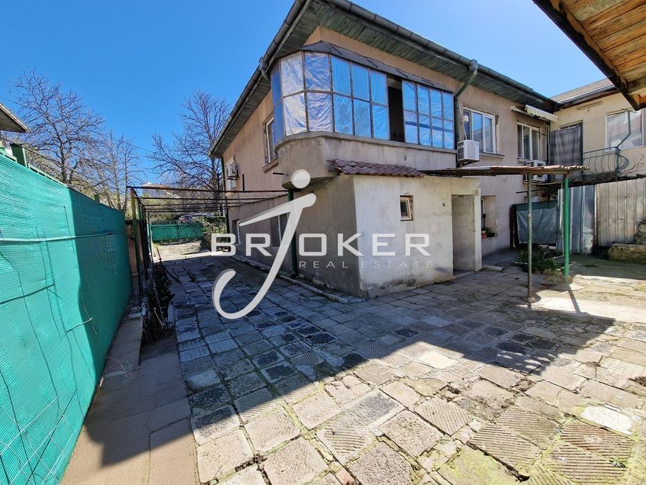 Продава се Къща в Кърджали, Център - 150 кв.м за 1234 €/кв.м - Снимка #5