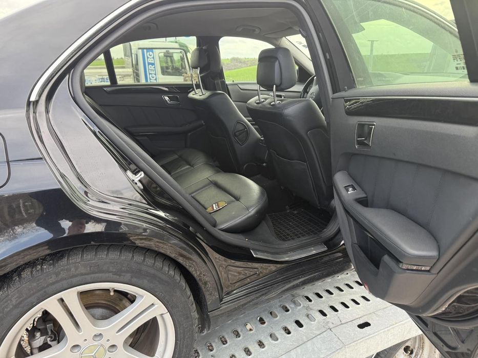 Mercedes E klasa  (651) E250 sedan avangard  OM651 Avtomat На части