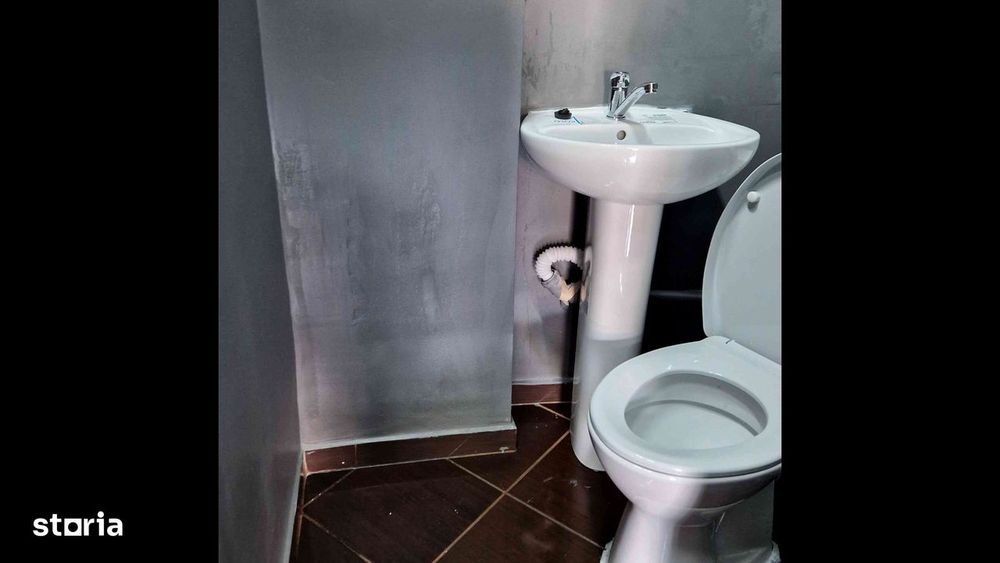 Inchiriez spatiu comercial