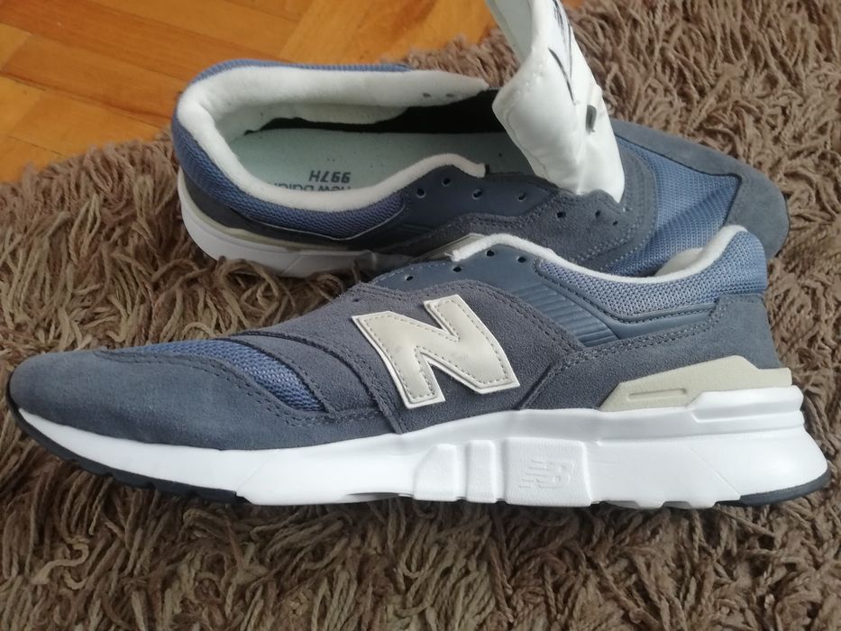 Оригинален New Balance 997H номер 45 като нови