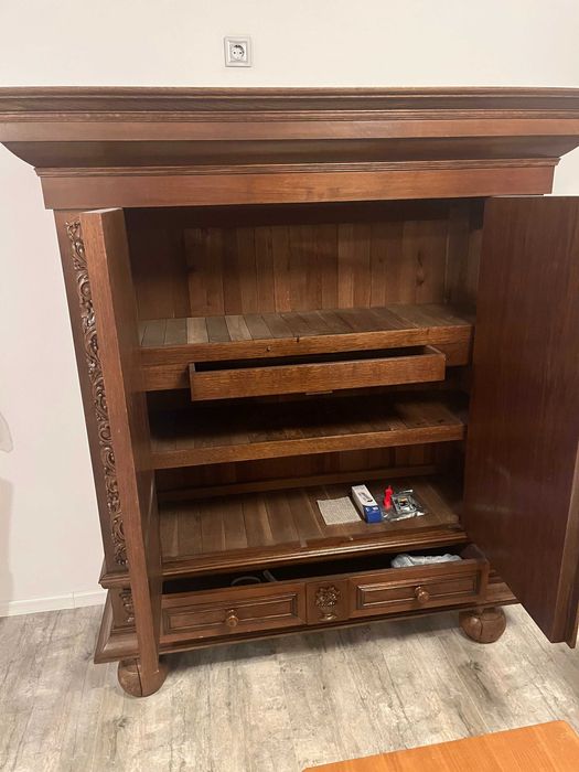 Гардероб от масив