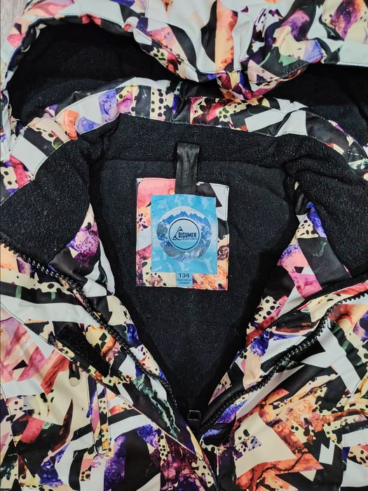 Продам зимний костюм на девочку