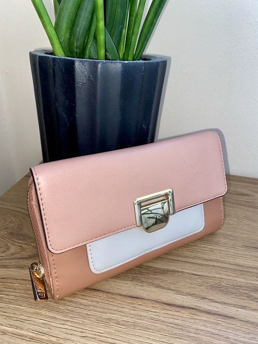 Бутикови абитуриентски чанти