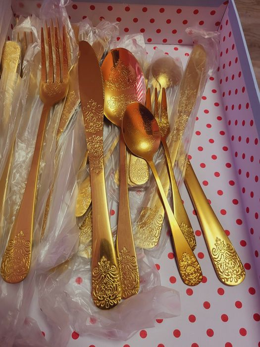 Прибори за хранене