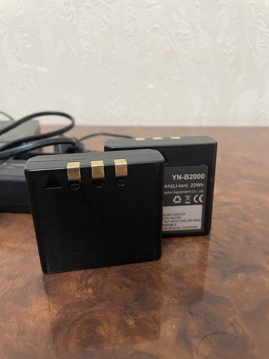 Вспышка yongnuo YN720