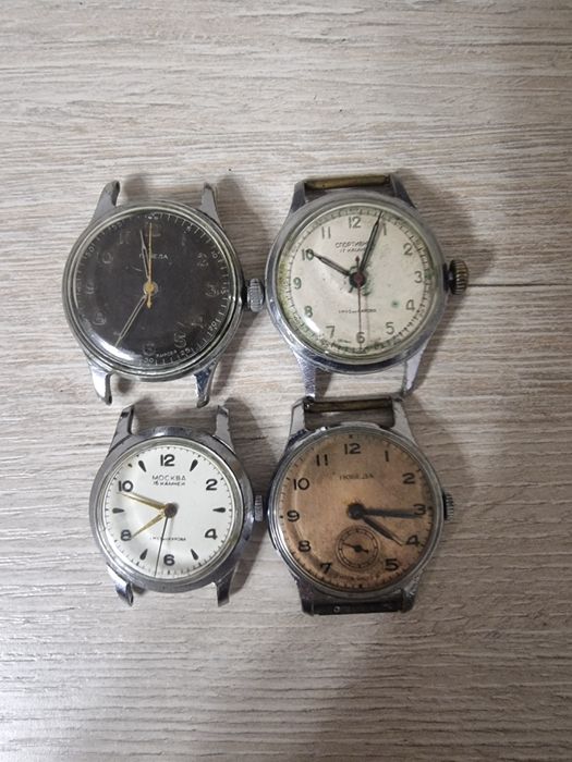 Часы Победа и Москва