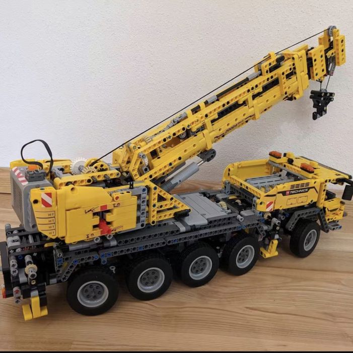 Тез арада улкен кран сатылады