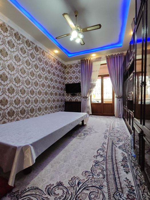 В Центре 4х комнатная квартира