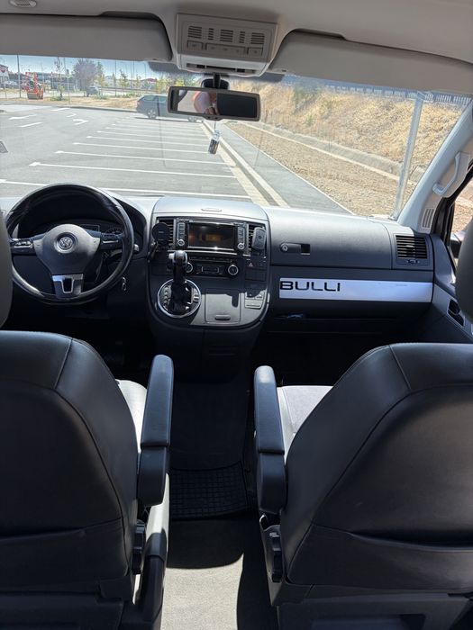 Vand multivan transporter bulli t 5 cu motor complet nou