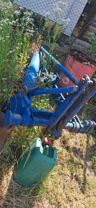 Tractor U650 , disc, plug si prasitoare 6 randuri