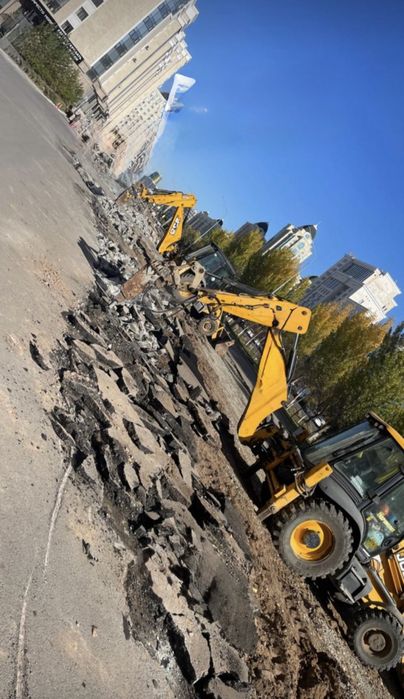 Экскаватор-погрузчик 3/1 jcb 3cx