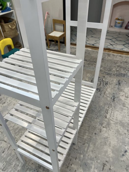 Вешалка для детской одежды