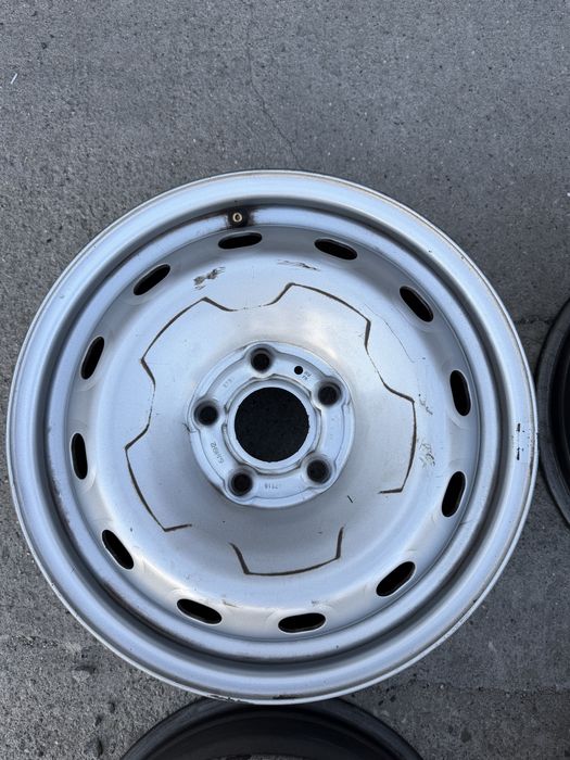 Jante tabla Renault Trafic , Opel Vivaro , Dacia Duster 16 inch’ , 5x114.3 !