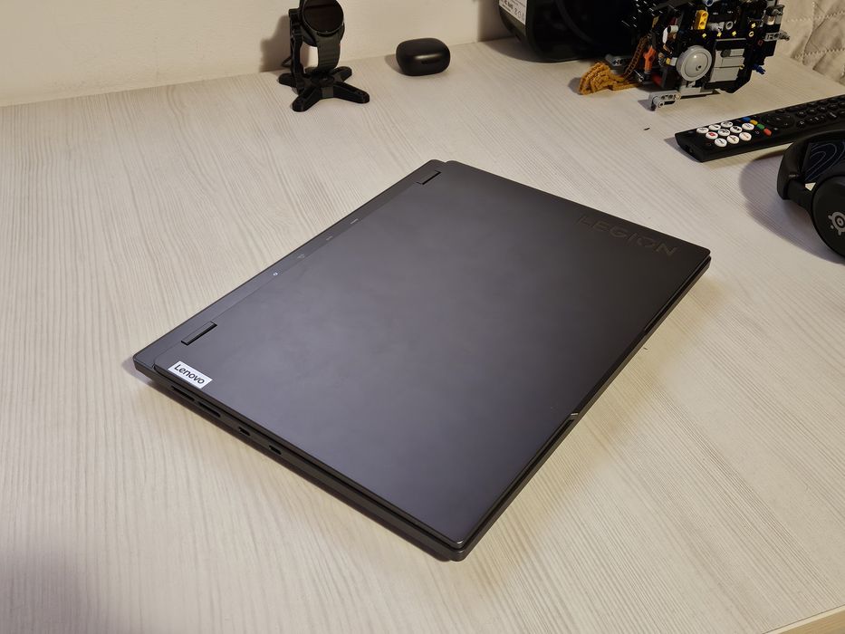 Lenovo Legion Slim OLED 2.8k 4060 Ryzen7 32gb ddr5