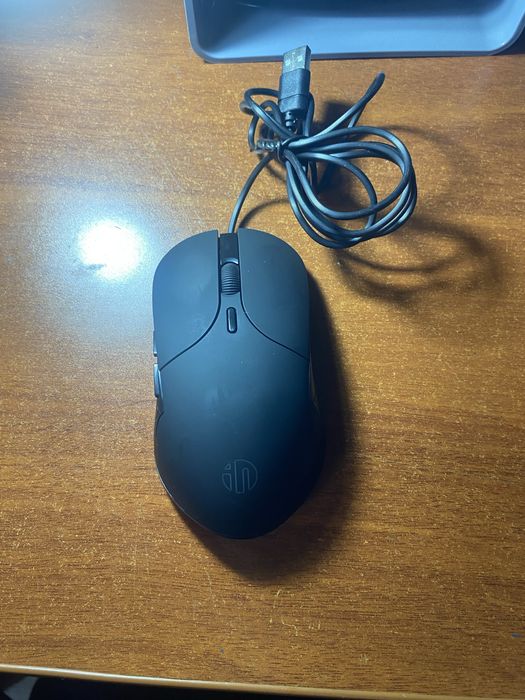 Продаю мышку без звучный