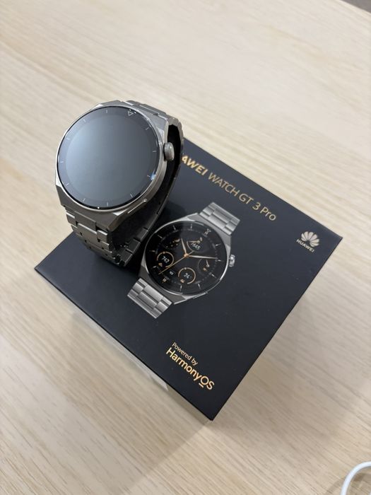 Часовник Huawei GT3 PRO
