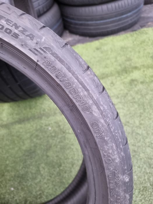 235.35.19 2xBridgestone