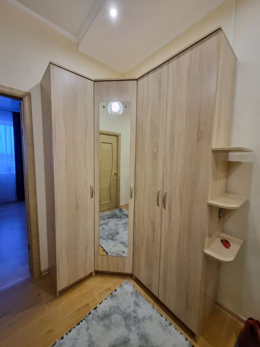 Угловой шкаф продам