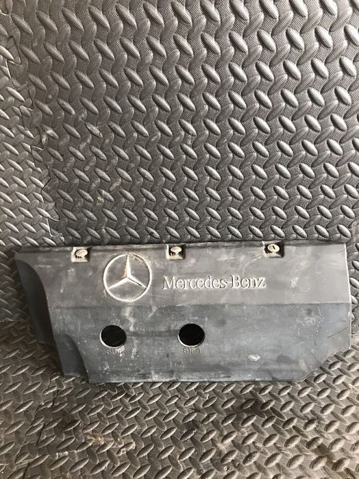 Капак на двигател за Mercedes Atego 815 (1997-2004) A9040740647