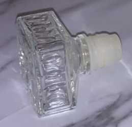 Парфюмерный флакон