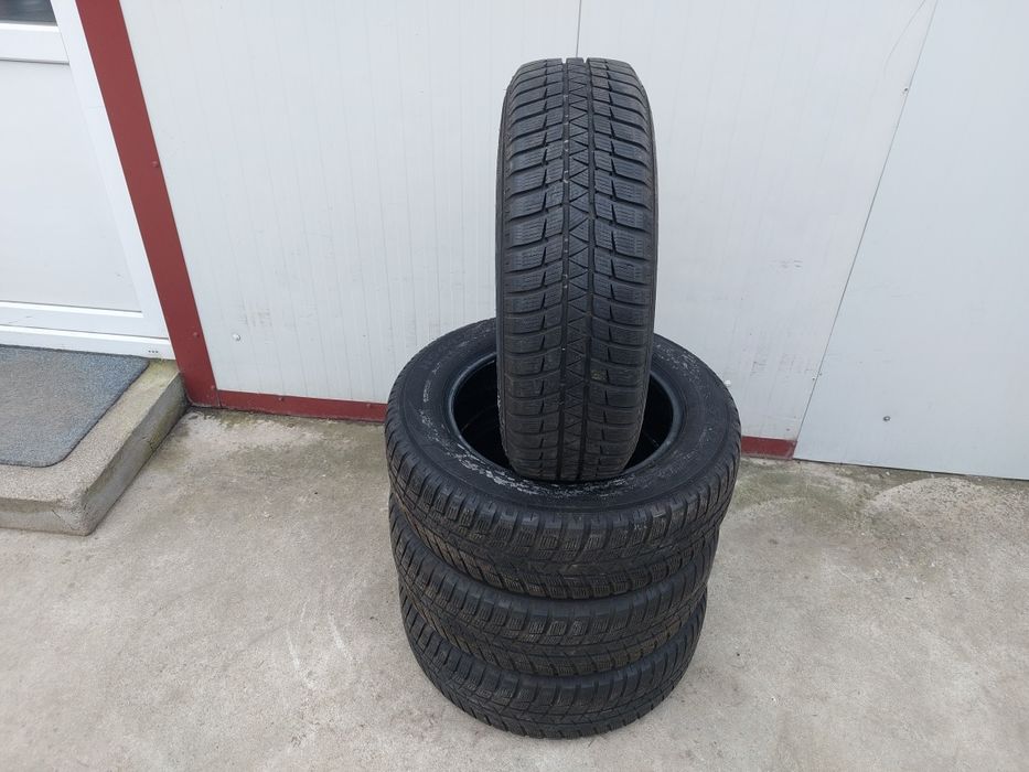 100 lei bucata! Set anvelope M+S/IARNA 195 65 16 Falken