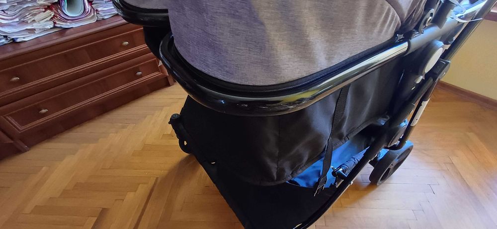 Количка за близнаци 2 в 1 Baby Giggle - Duet Practik+ подарък бънджи