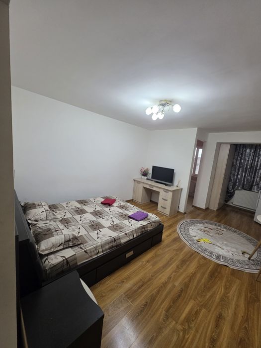 Regim hotelier sector 3Titan,Autoperugia,Metrou Costin Georgian ,Miniș