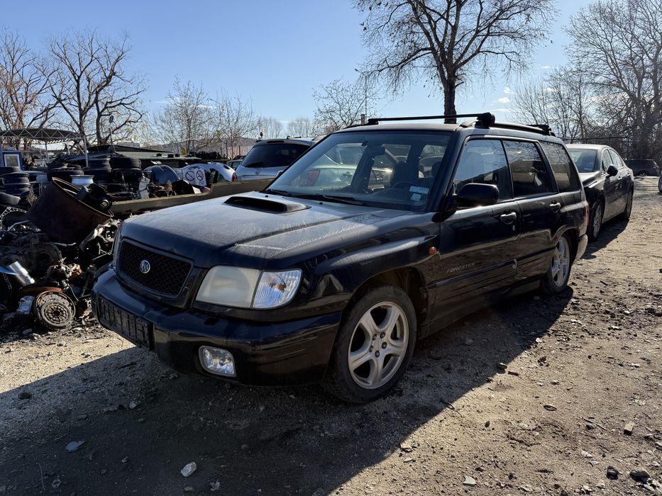 Subaru Forester 2.0i 2002г. на части