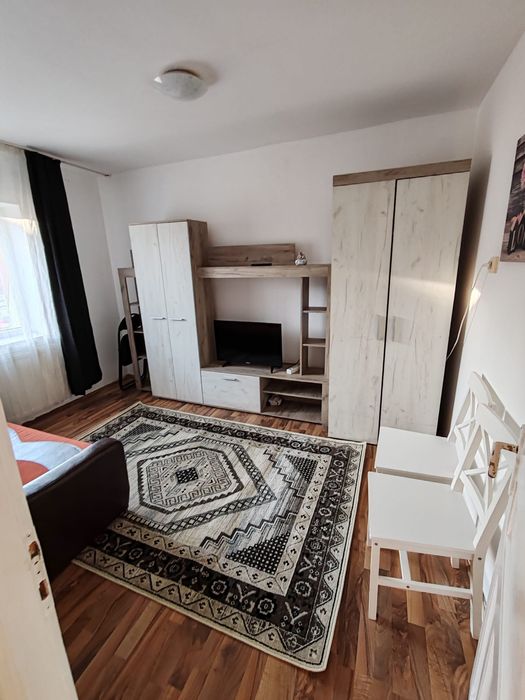 Inchiriez garsoniera, zona Astralis