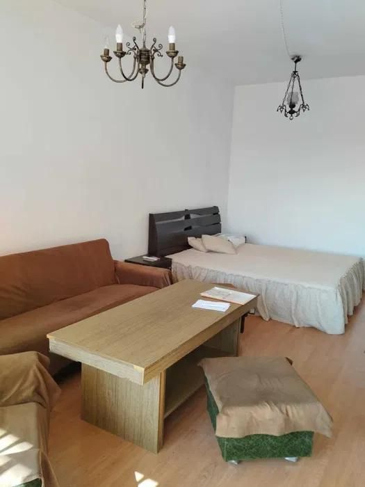 Дава се под наем Тристаен апартамент в Пловдив, Христо Смирненски - 63 кв.м за 325 € - Снимка #2