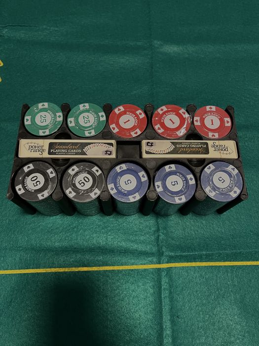 Комплект за покер