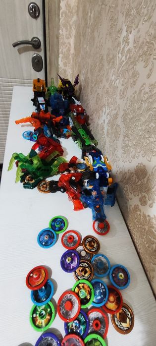 Продам скричеров! Машинка- трансформер!