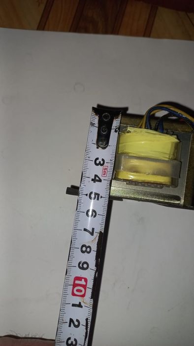 Продам Трансформатор Понижающий с 220 V на 12 вольт