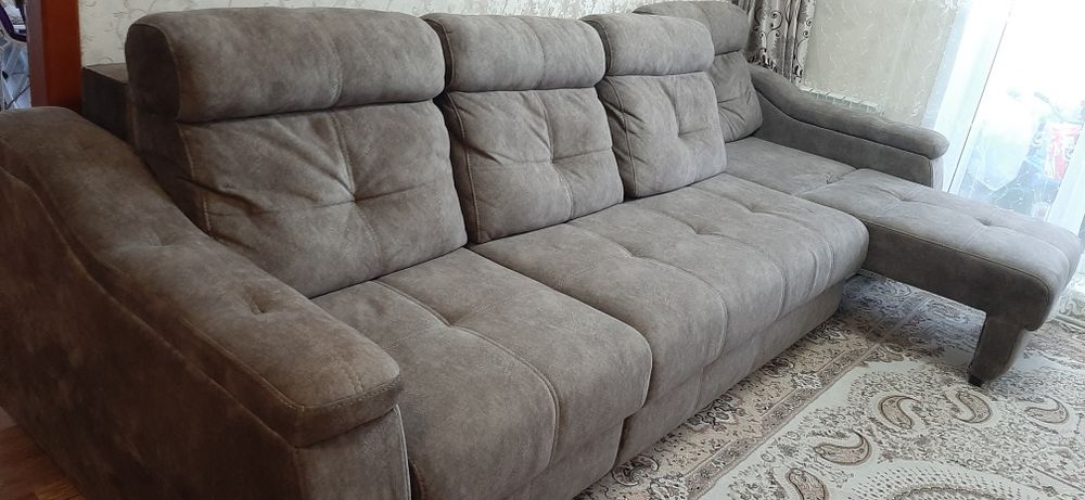 Диван, длинна 3.45