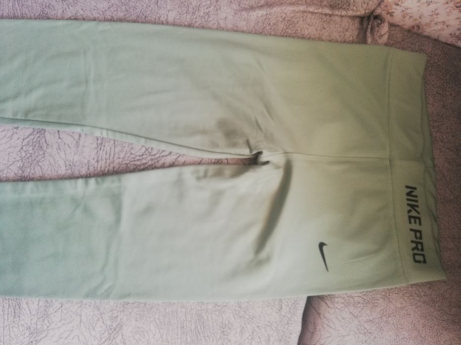 Клинове найк и адидас по 25лв.