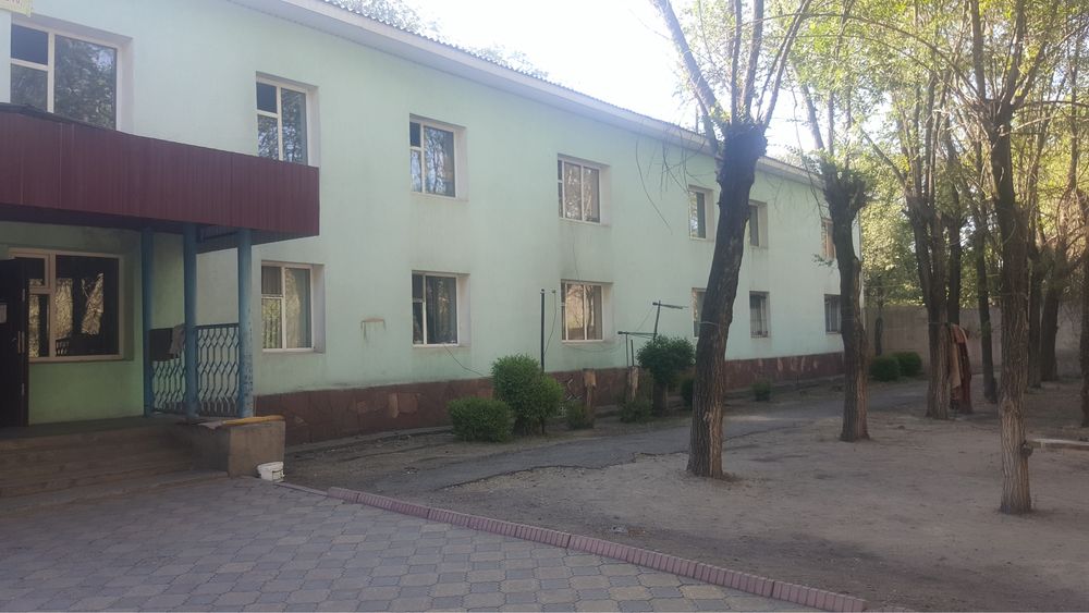 Продается помешение под комерцию