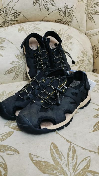 Новая обувь для мальчика