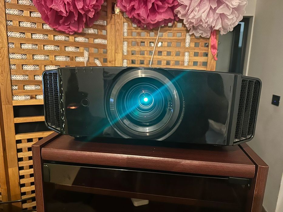 Videoproiector JVC DLA X3 Full HD 3D