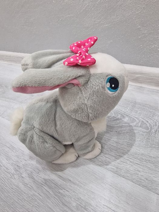 Играчка заека Бетси