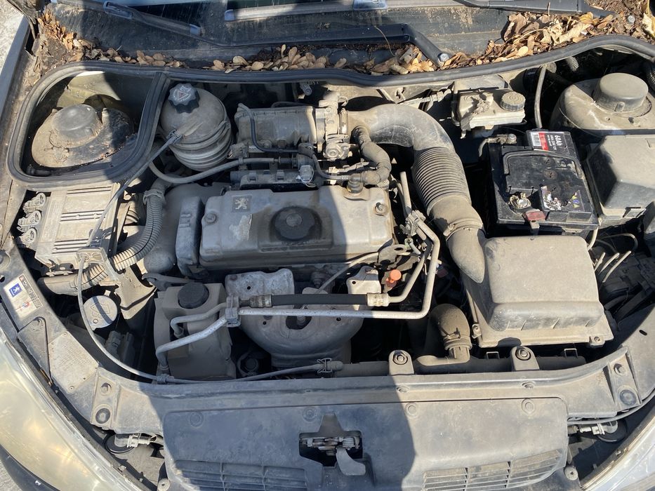 peugeot 206 1.4i 2004 на части пежо 206