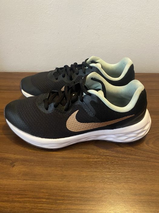 Nike Revolution 6 marimea 36
