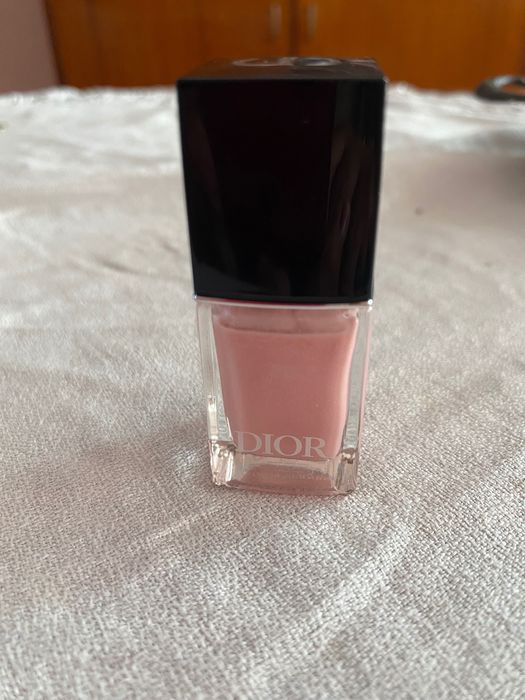 лак за нокти Диор