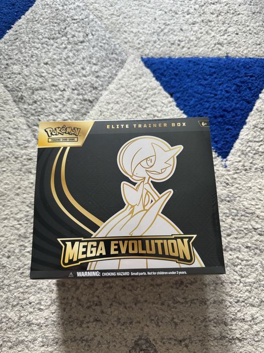 Pokemon TCG  Mega Evolution Gardevoir Elite Trainer Box
