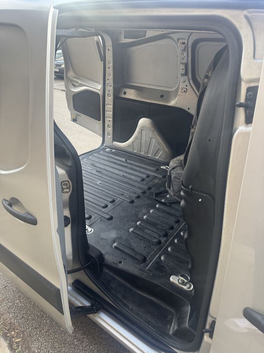 Citroen berlingo 1.6 2011 газ бензин 245000км