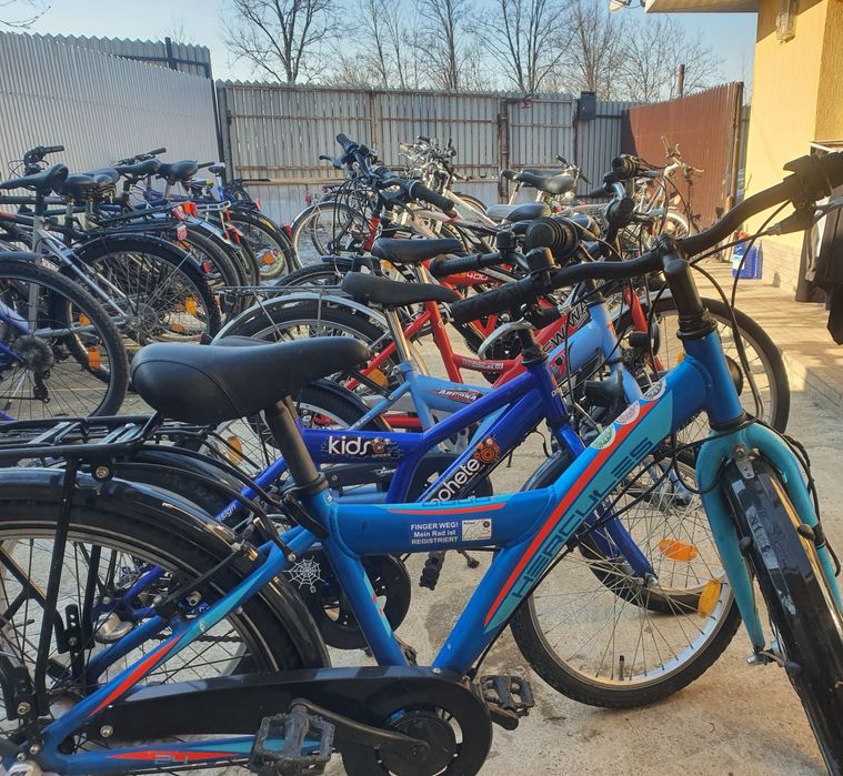 Biciclete de vanzare