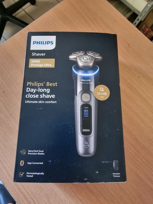 Philips i9000 Prestige Ultra – Aparat de ras electric | Nou, Sigilat