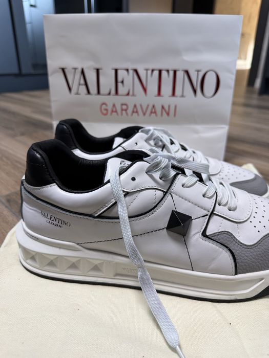 Valentino Garavani обувки